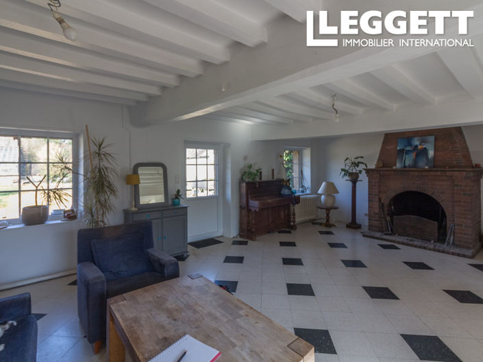 Image No.4-9 Bed House for sale