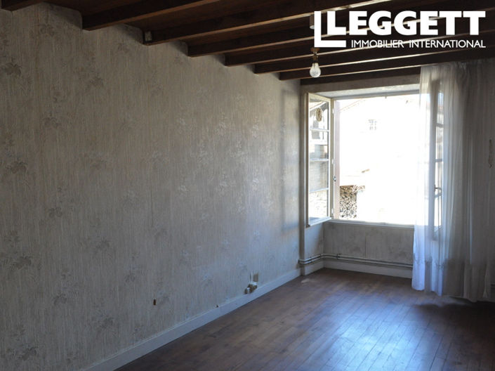 Image No.7-3 Bed House for sale