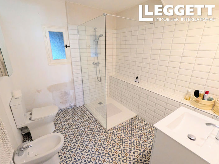 Image No.9-4 Bed House for sale