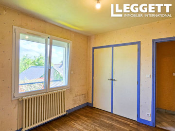 ahr0chm6ly9jzg4uagvzdglhlmltbw8vaw1hz2uvvevom