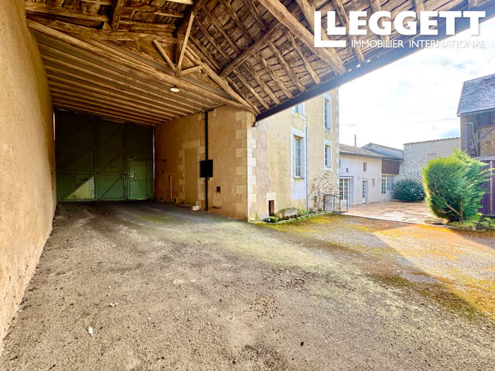 Image No.10-3 Bed House for sale