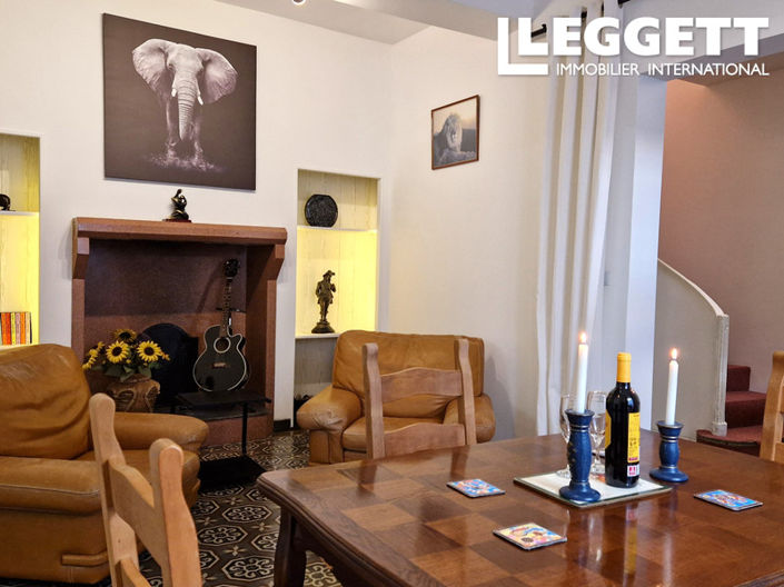 Image No.3-4 Bed House for sale