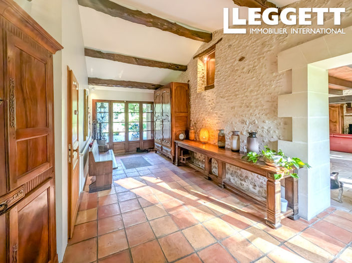 Image No.3-4 Bed House for sale