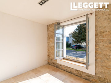 ahr0chm6ly9jzg4uagvzdglhlmltbw8vaw1hz2uvvevom