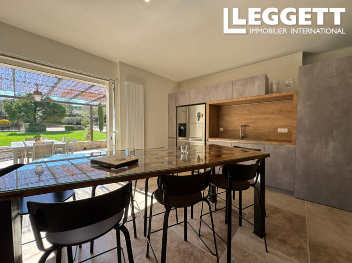 Image No.4-4 Bed House for sale