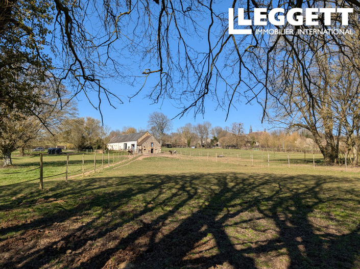 Image No.10-3 Bed House for sale