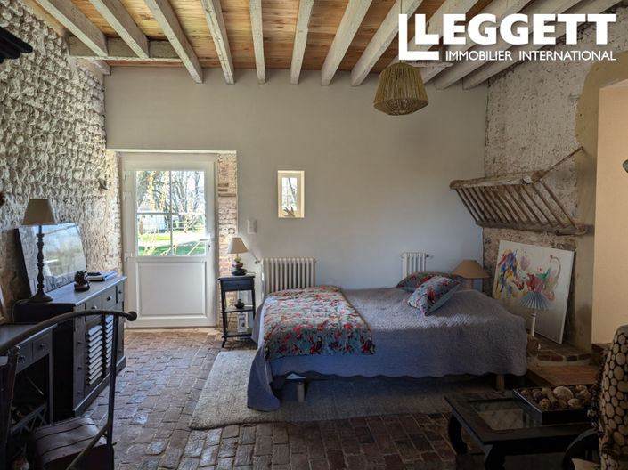 Image No.6-3 Bed House for sale