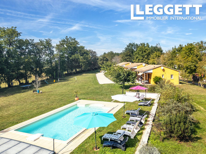 Image No.4-9 Bed House for sale