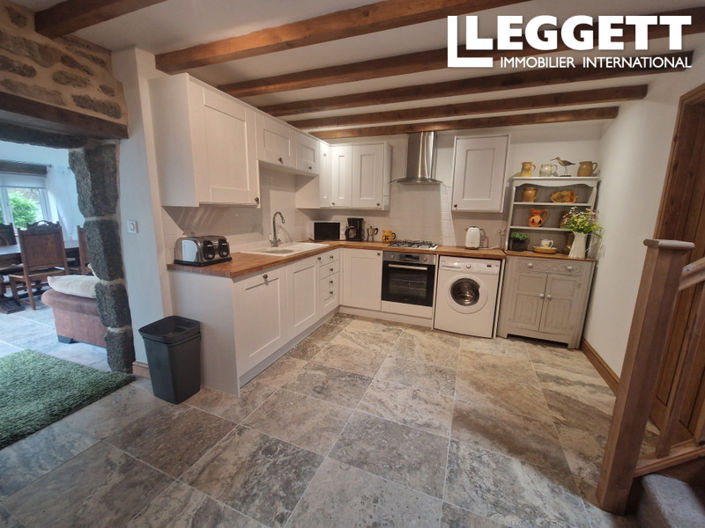 Image No.5-2 Bed House for sale