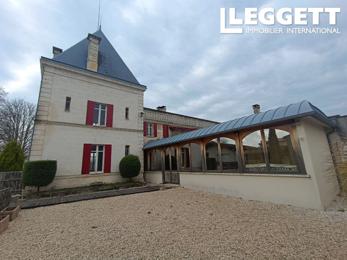 Image No.2-4 Bed Chateaux for sale