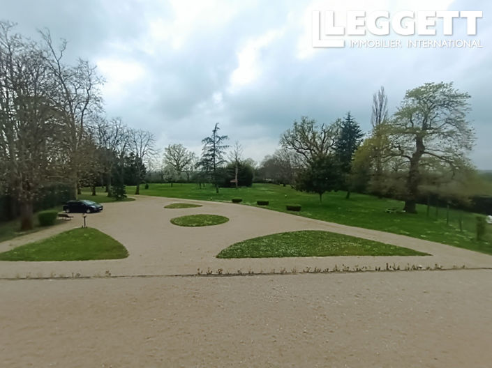 Image No.3-4 Bed Chateaux for sale