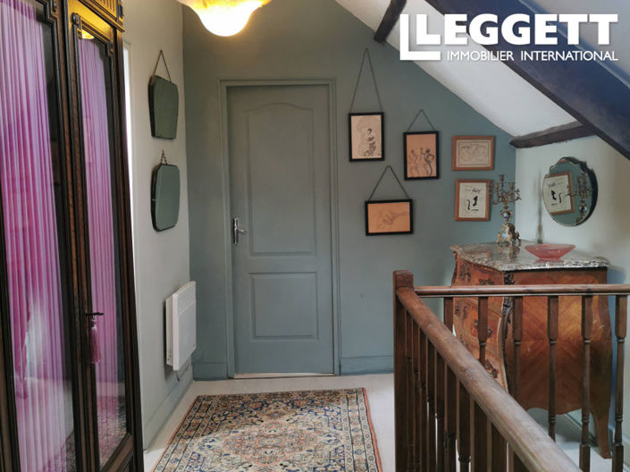 Image No.7-3 Bed House for sale