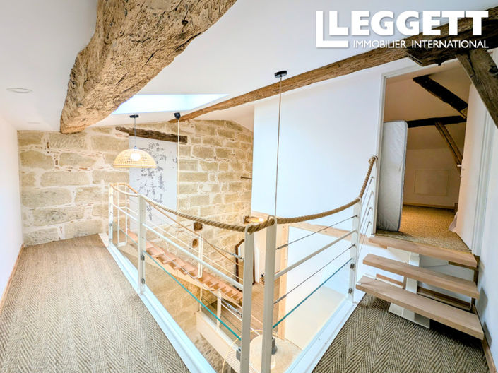 Image No.9-4 Bed House for sale