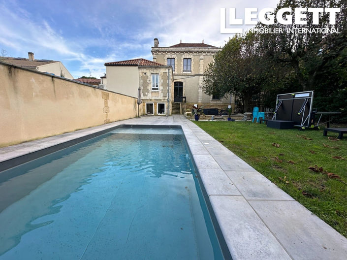 Image No.2-9 Bed House for sale