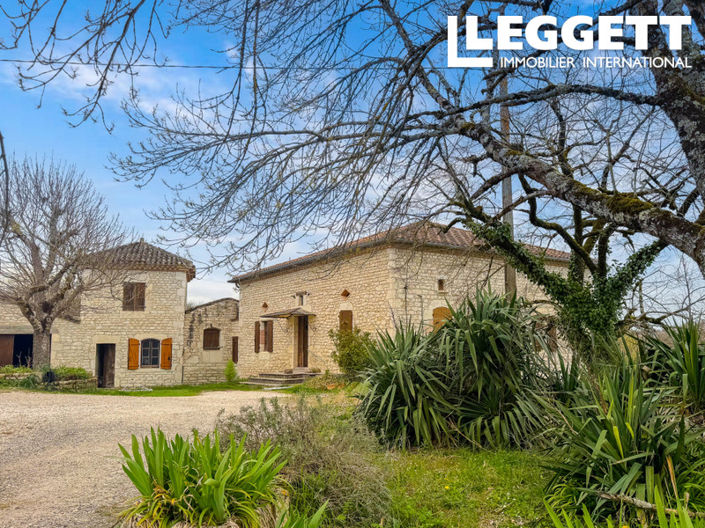 Image No.2-4 Bed House for sale