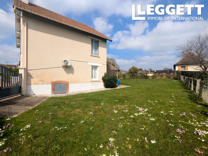 Image No.10-3 Bed House for sale