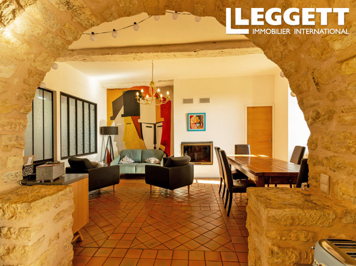 Image No.5-11 Bed House for sale