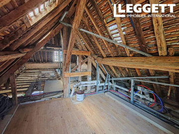 ahr0chm6ly9jzg4uagvzdglhlmltbw8vaw1hz2uvvevom