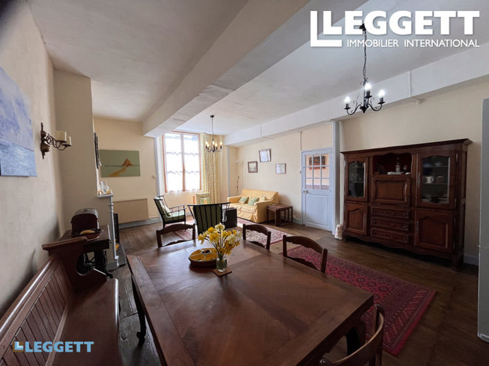 Image No.3-3 Bed House for sale