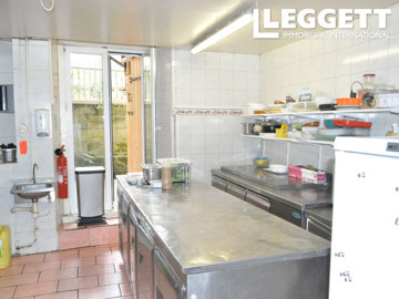 ahr0chm6ly9jzg4uagvzdglhlmltbw8vaw1hz2uvvevom