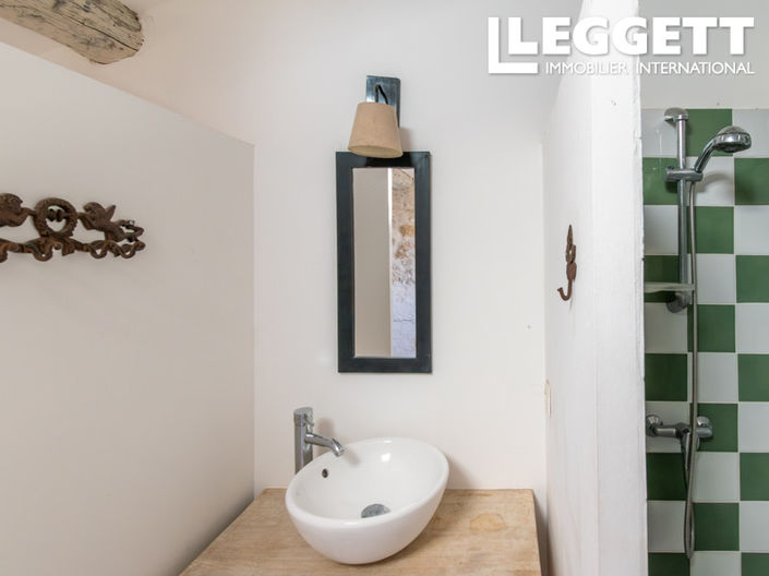 Image No.8-3 Bed Apartment for sale