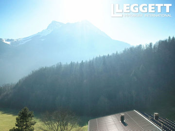 ahr0chm6ly9jzg4uagvzdglhlmltbw8vaw1hz2uvvevom