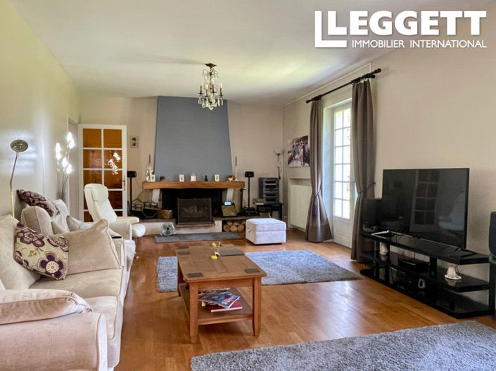 Image No.4-5 Bed House for sale