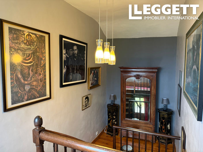 Image No.7-4 Bed House for sale