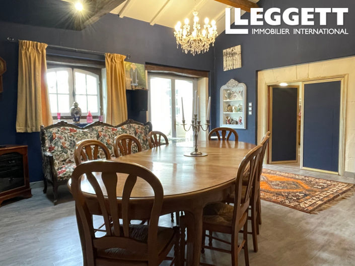 Image No.8-4 Bed House for sale