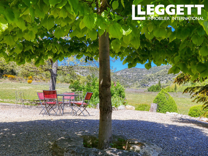 Image No.9-7 Bed House for sale