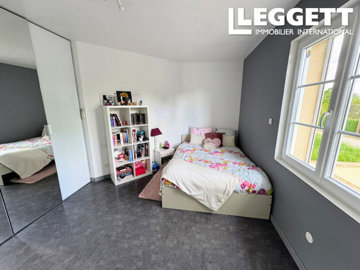 ahr0chm6ly9jzg4uagvzdglhlmltbw8vaw1hz2uvvevom