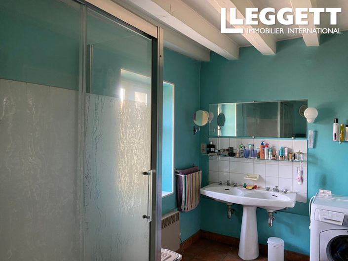 Image No.4-3 Bed House for sale