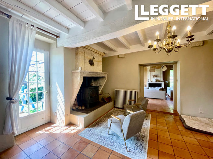 Image No.7-5 Bed House for sale