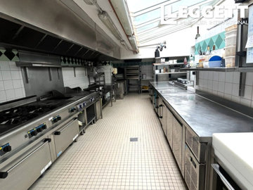 ahr0chm6ly9jzg4uagvzdglhlmltbw8vaw1hz2uvvevom