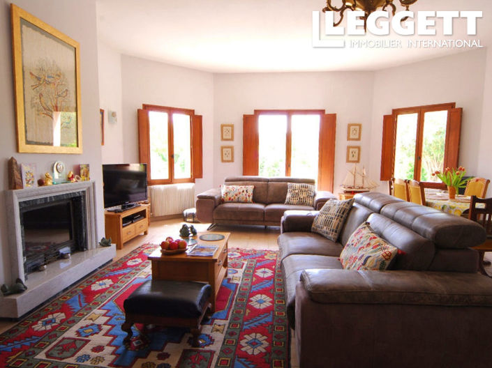 Image No.3-4 Bed House for sale