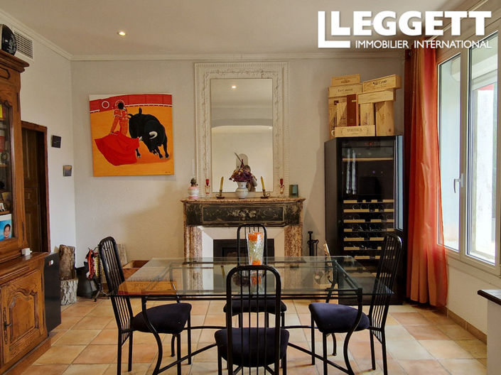 Image No.3-4 Bed House for sale