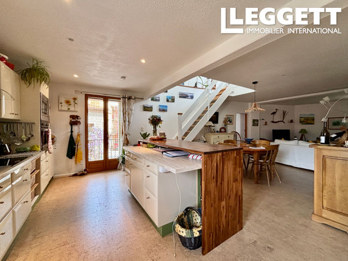 Image No.9-3 Bed House for sale