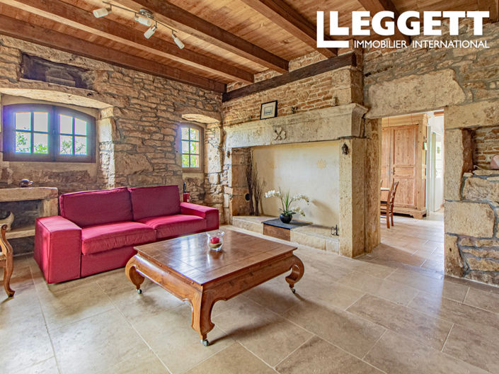 Image No.8-5 Bed House for sale