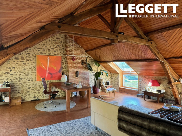 Image No.2-5 Bed House for sale