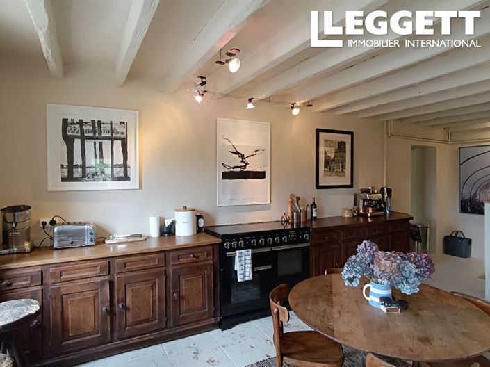 Image No.5-5 Bed House for sale