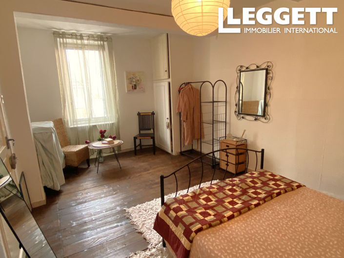 Image No.7-5 Bed House for sale