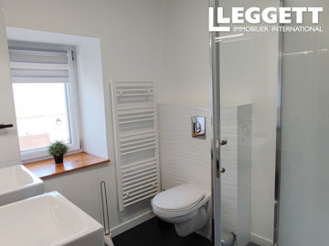 ahr0chm6ly9jzg4uagvzdglhlmltbw8vaw1hz2uvvevom