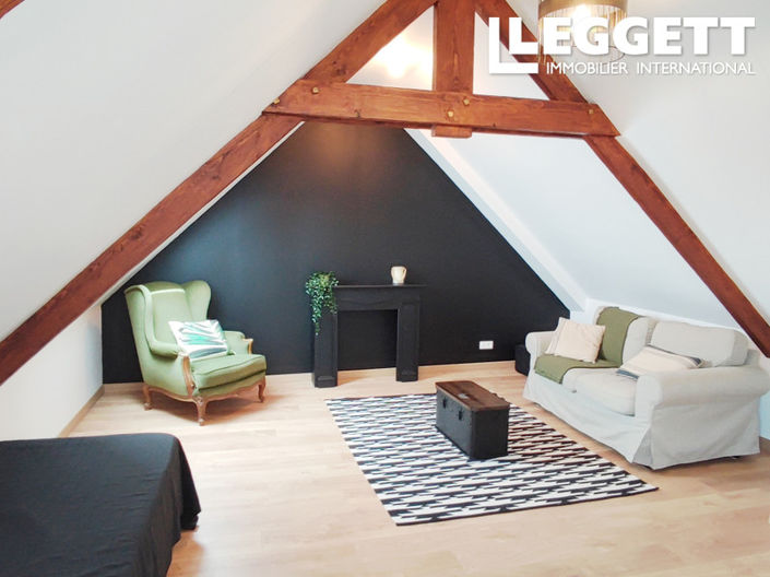 Image No.2-3 Bed House for sale