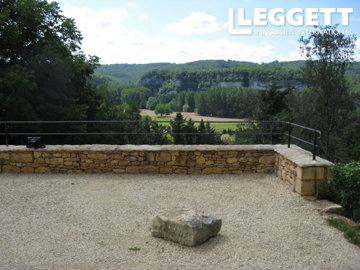 ahr0chm6ly9jzg4uagvzdglhlmltbw8vaw1hz2uvvevom