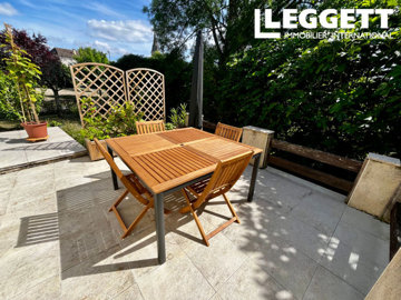 ahr0chm6ly9jzg4uagvzdglhlmltbw8vaw1hz2uvvevom