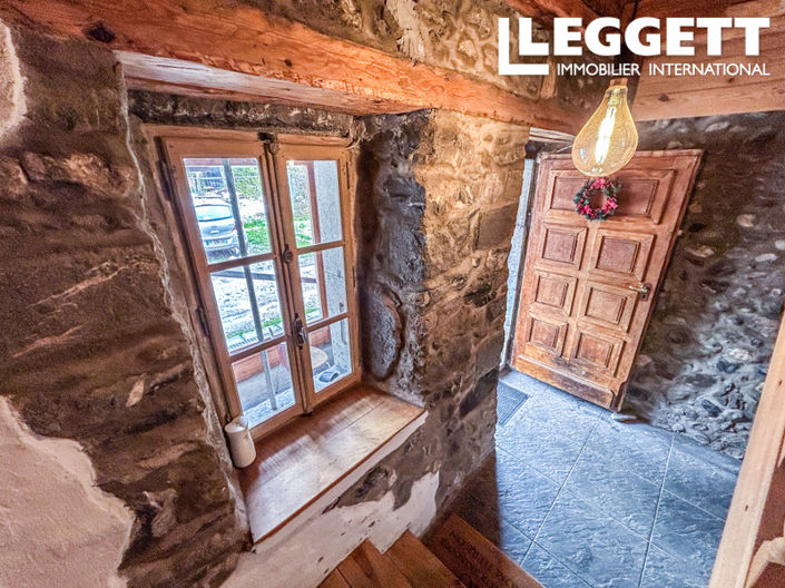 Image No.2-6 Bed House for sale