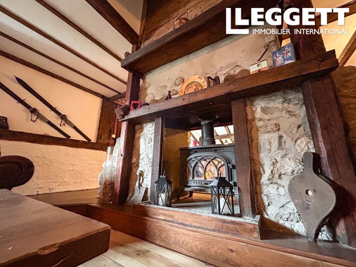 Image No.6-6 Bed House for sale