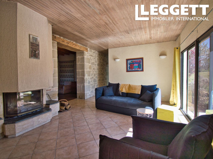 Image No.6-3 Bed House for sale