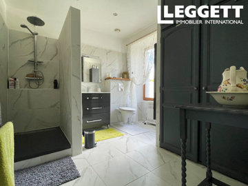 ahr0chm6ly9jzg4uagvzdglhlmltbw8vaw1hz2uvvevom