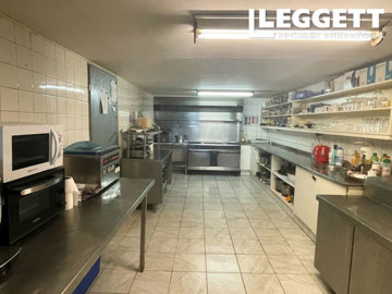 ahr0chm6ly9jzg4uagvzdglhlmltbw8vaw1hz2uvvevom